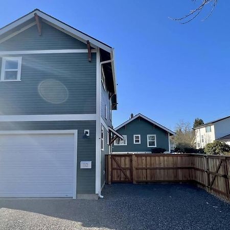Brand New Custom Built Cottage In Downtown W/Pool! Salem Esterno foto